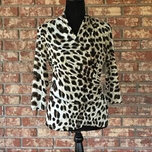 NWT Madison Pullover Top